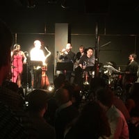 Photo taken at The Ellington Jazz Club by Arthur on 6/10/2016