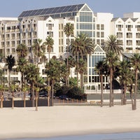 Das Foto wurde bei Loews Santa Monica Beach Hotel von Loews Santa Monica Beach Hotel am 2/5/2016 aufgenommen