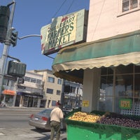 Photo taken at 4th Ave &amp;amp; Geary Farmers Market by Shelagh S. on 8/8/2013