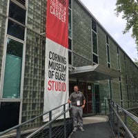 9/11/2018 tarihinde Kevin V.ziyaretçi tarafından The Studio of The Corning Museum of Glass'de çekilen fotoğraf