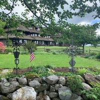 Photo taken at Trapp Family Lodge by Kevin V. on 5/28/2022
