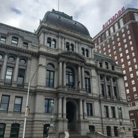 Foto tirada no(a) Providence City Hall por Kevin V. em 6/24/2018