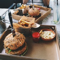 8/13/2015에 Maria P.님이 Brooklyn Burgers&amp;amp;Steaks에서 찍은 사진
