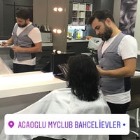 Photo taken at Kadir Alkan Hair Artist Bay Bayan Kuaför Solaryum Ağaoğlu My Club Bahçelievler by Kadir A. on 5/12/2017