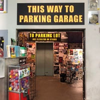 Photo taken at Amoeba Music Parking Garage by Elaine on 10/12/2019