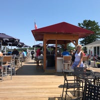 Foto diambil di Dockside Restaurant on York Harbor oleh Scott D. pada 7/16/2017