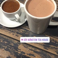 Das Foto wurde bei Sir Winston Tea House von Elçin A. am 10/13/2018 aufgenommen
