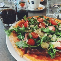 Photo taken at De Pizzabakkers by Andrius B. on 9/6/2019