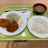 Photo taken at カフェ ダイニング 仲宿 Cafe Dining NAKAJUKU by 三上 浩. on 1/11/2024