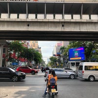 Photo taken at Chit Lom Intersection by Taparij s. on 10/24/2019