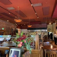 Das Foto wurde bei 5th Street Steakhouse von Ahsan A. am 5/12/2019 aufgenommen