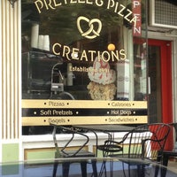 Das Foto wurde bei Pretzel &amp;amp; Pizza Creations von Mahmud F. am 5/28/2013 aufgenommen