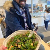Photo taken at sweetgreen by Mo T. on 3/4/2020