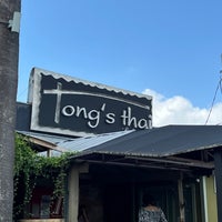 Foto scattata a Tong&amp;#39;s Thai Restaurant da Elizabeth E. il 5/30/2022