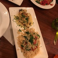 รูปภาพถ่ายที่ Travinia Italian Kitchen โดย Sid L. เมื่อ 7/22/2018