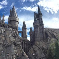 Photo taken at Harry Potter and the Forbidden Journey / Hogwarts Castle by Oski C. on 9/3/2016