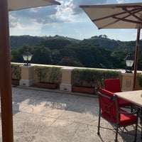 Foto diambil di Hotel Solar de las Ánimas oleh Amanda S. pada 9/5/2019