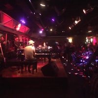 Photo taken at The Big Bang Dueling Piano Bar by Ame on 9/24/2016