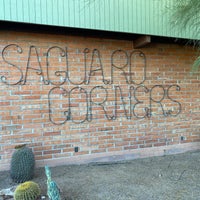 Foto scattata a Saguaro Corners Restaurant &amp;amp; Bar da grow_be il 11/15/2021