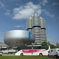 Das Foto wurde bei BMW-Hochhaus (Vierzylinder) von Kevinkks am 4/11/2024 aufgenommen