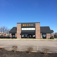 Foto tirada no(a) Melt Bar and Grilled por Joseph J. em 12/8/2017