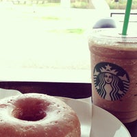 Photo taken at Starbucks Coffee 富士川SA(上り線)店 by Hajime S. on 3/28/2013