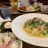 Photo taken at Oyster Table by かーたん on 9/10/2019