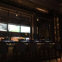 Photo taken at Vista Cocktail Lounge by ATL_Hunter on 5/19/2018