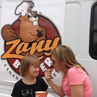 Foto tomada en Zany Beaver Food Truck  por Aimless A. el 9/2/2013