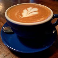 Снимок сделан в Amherst Coffee + Bar пользователем Sven 1/17/2020