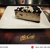 Photo taken at McDonald&amp;#39;s &amp;amp; McCafé by David C. on 11/19/2023