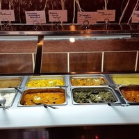 2/10/2016 tarihinde Utsav Indian Cuisine - Wethersfieldziyaretçi tarafından Utsav Indian Cuisine - Wethersfield'de çekilen fotoğraf