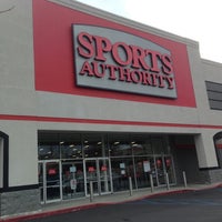 Photo taken at Sports Authority by sneakerpimp on 12/15/2012