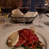 Photo taken at Michael Anthony&amp;#39;s Cucina Italiana by Patty C. on 6/14/2018