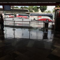 Photo taken at Terminal de Autobuses de Pasajeros de Oriente (TAPO) by Grecia W. on 6/15/2015