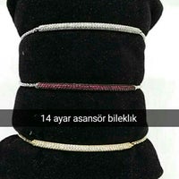 basak sarraf jewelry store