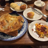 Photo taken at Cracker Barrel Old Country Store by Dom A. on 3/22/2021