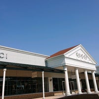 Gucci 佐野プレミアムアウトレット店 越名町 58 Gucci 佐野プレミアムアウトレット店 越名町 58