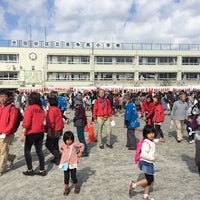 Photo taken at 世田谷区立喜多見小学校 by fukamarch on 11/3/2014