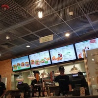 5/28/2017 tarihinde Ivan B.ziyaretçi tarafından BurgerFi'de çekilen fotoğraf