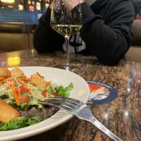 Photo taken at BJ&amp;#39;s Restaurant &amp;amp; Brewhouse by Winni L. on 9/30/2023