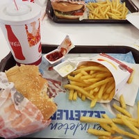 Photo taken at Burger King by Sjsjsjs S. on 7/26/2019