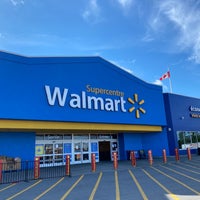 รูปภาพถ่ายที่ Walmart Supercentre โดย Michael K. เมื่อ 7/20/2020