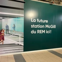 2/10/2021 tarihinde Michael K.ziyaretçi tarafından Place Montreal Trust'de çekilen fotoğraf