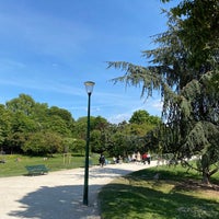 Photo taken at Jardin des Ambassadeurs by Michael K. on 5/1/2022