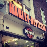 Photo taken at Harley-Davidson of NYC by Fabiany G. on 9/7/2013