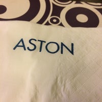 รูปภาพถ่ายที่ Aston Primera Pasteur Hotel โดย eriko u. เมื่อ 6/13/2016