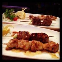 Foto tomada en Yang&amp;#39;s Izakaya &amp;amp; Japanese Cuisine  por 🌀 Evelyn 👻 鬼. el 11/21/2012