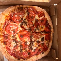 Снимок сделан в Tania&amp;#39;s Pizza пользователем Chad C. 1/26/2024