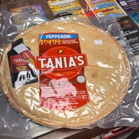 Снимок сделан в Tania&amp;#39;s Pizza пользователем Chad C. 3/31/2024